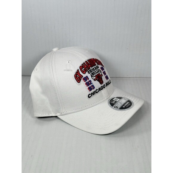 New Era 9FORTY Chicago Bulls 6x Champions M-Crown Adjustable Hat Cap OSFM - Picture 3 of 5